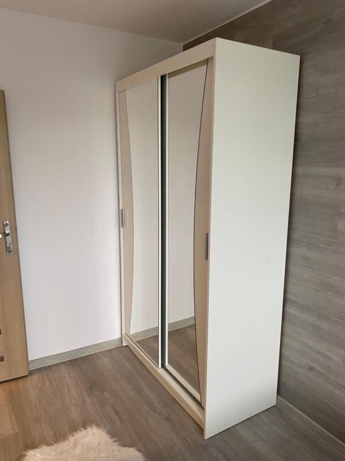 Przytulne Mieszkanie 2 Pokojowe Leszno  Exteriör bild