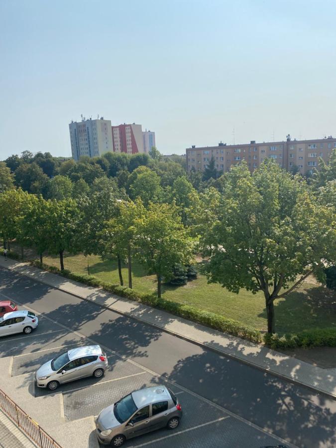 Przytulne Mieszkanie 2 Pokojowe Leszno  Exteriör bild